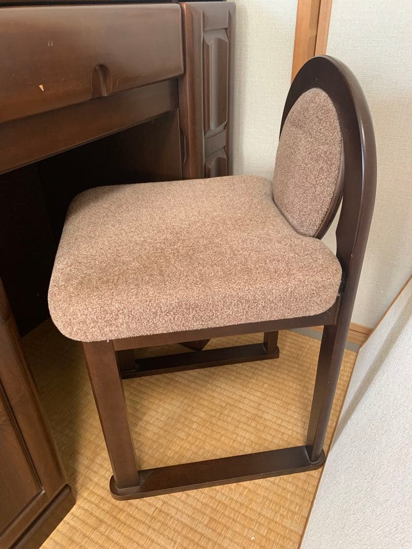 三面鏡ドレッサー