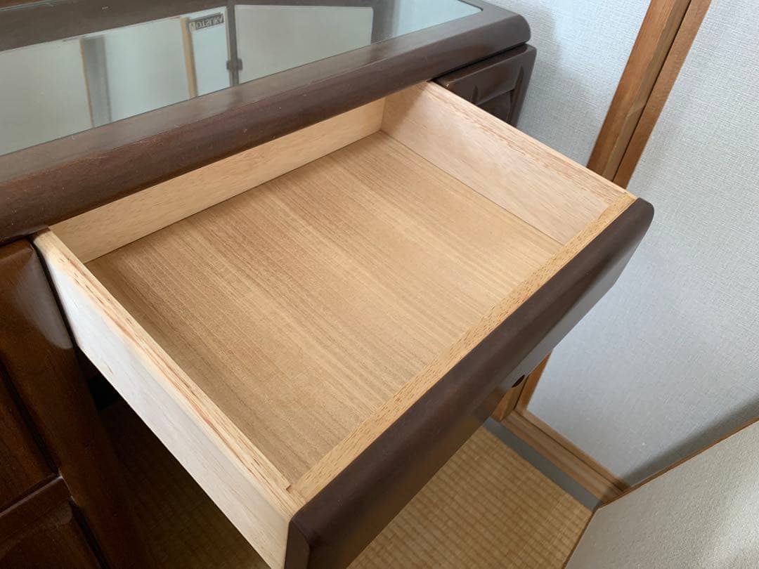 三面鏡ドレッサー