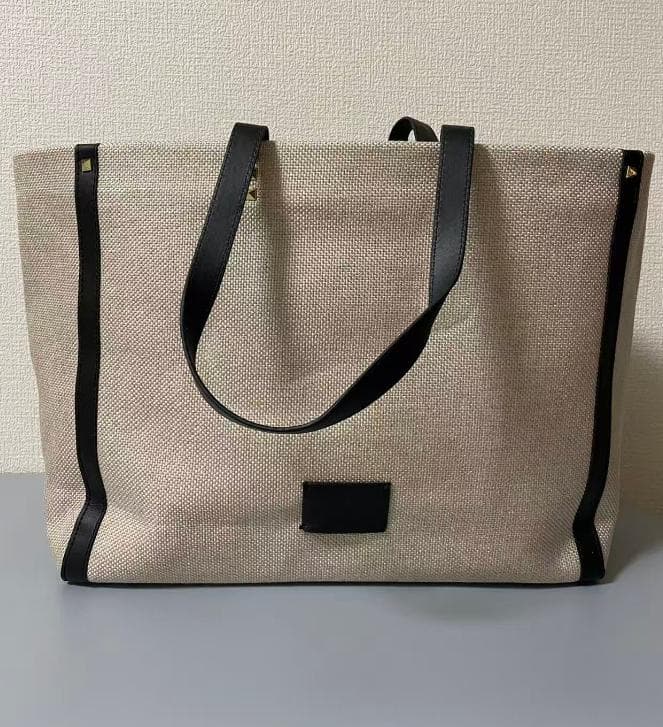 VALENTINO VLTN キャンバストートバッグ ベージュ ブラック