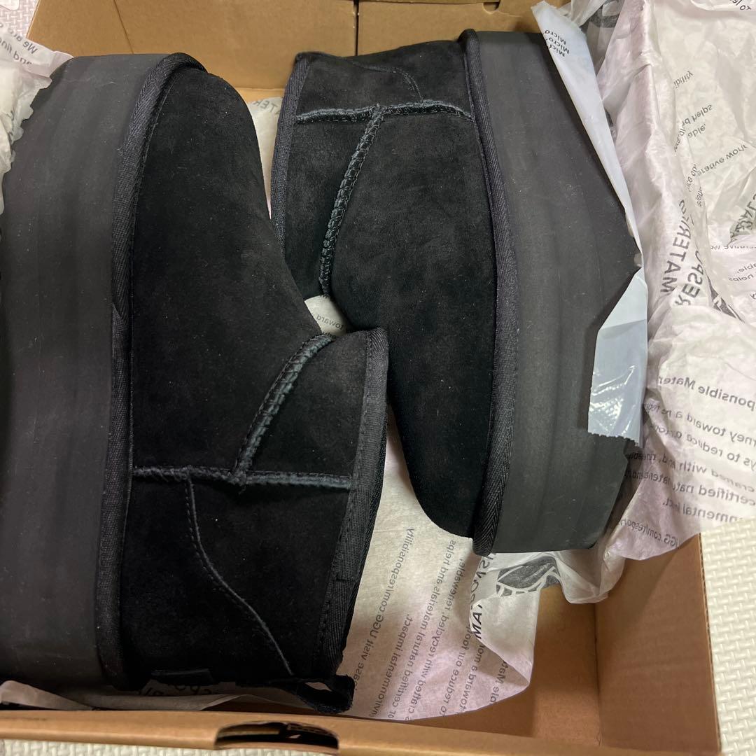 UGG クラシックウルトラ　ブーツ ブラック　6 23.5