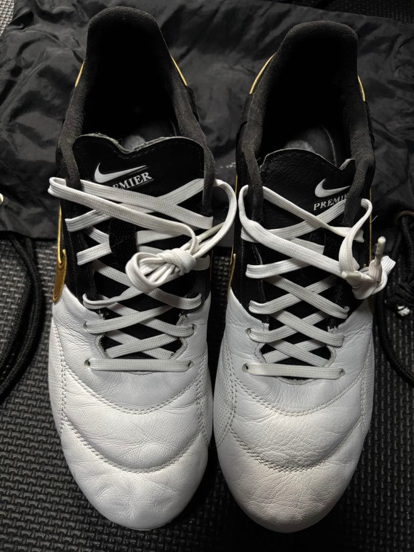 サッカースパイクナイキNIKE(ナイキ)PREMIER Ⅲ FG 26.5