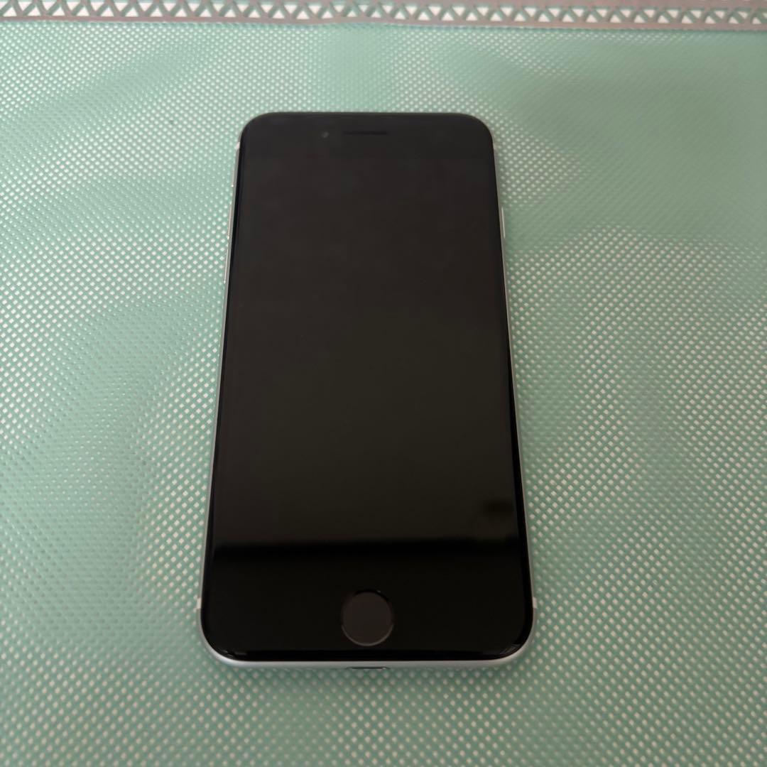 Apple iPhone SE (第2世代) ホワイト 4.7インチ