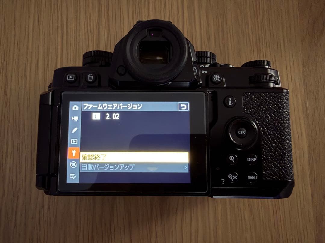 【極美品】Nikon Zf + 単焦点レンズ2本セット