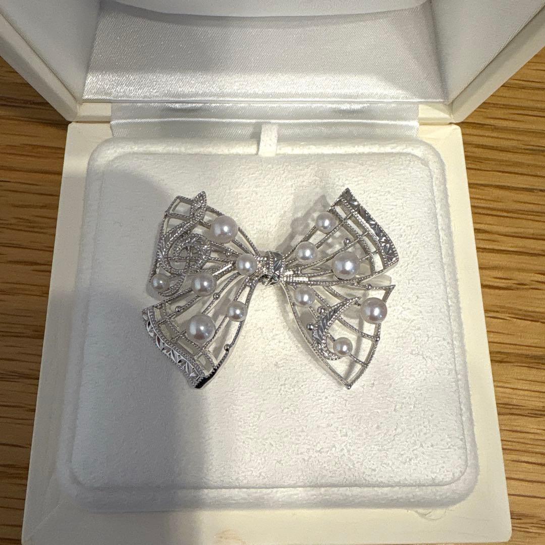 ミキモトブローチ　五線譜