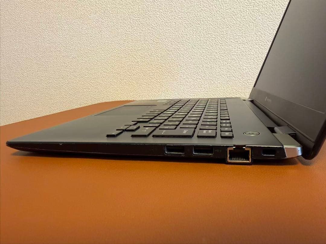 東芝 dynabook G83/FR i7-10510u 8-256 04