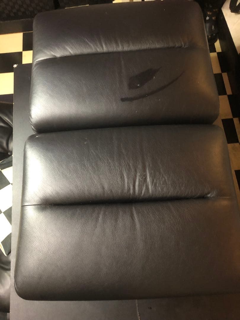 マルニ♦️ヴィンテージ オットマン♦️ベルサイユ♦️２脚♦️引取 愛知 三重 静岡配達可