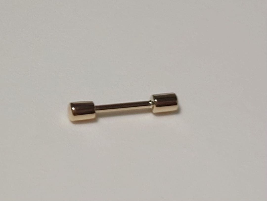 〈シハラ〉ツイストピンピアス01