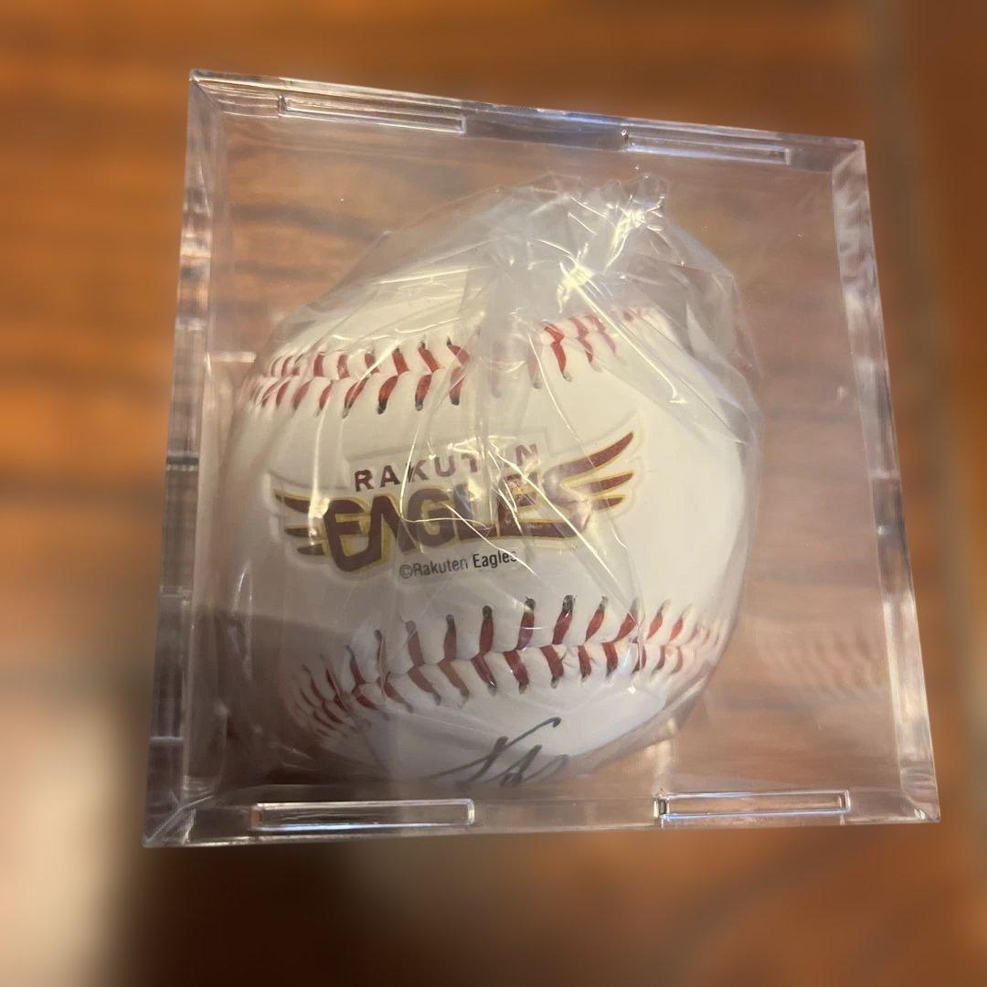 楽天イーグルス　太田光選手　直筆サイン　箱付き
