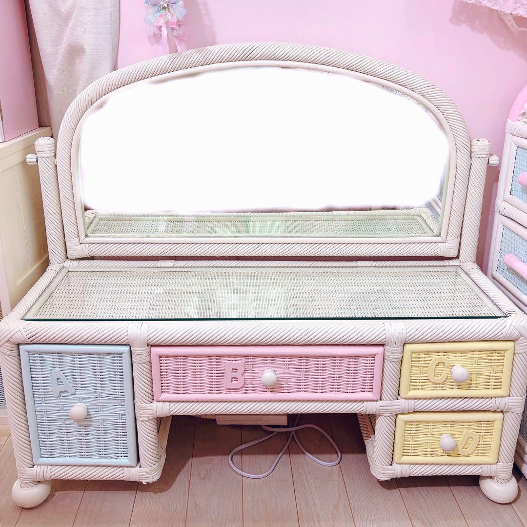 ヴィンテージ　ウィッカー　ラタン　ドレッサー