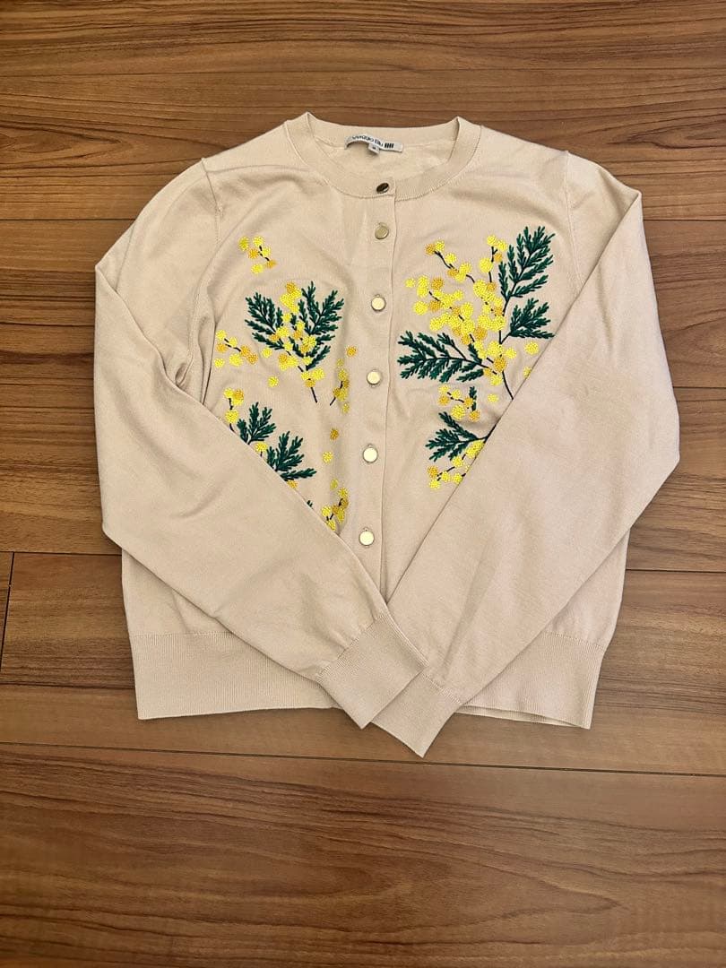 ヴィアッジョブルーミモザシリーズ　カーディガン お値下げ中