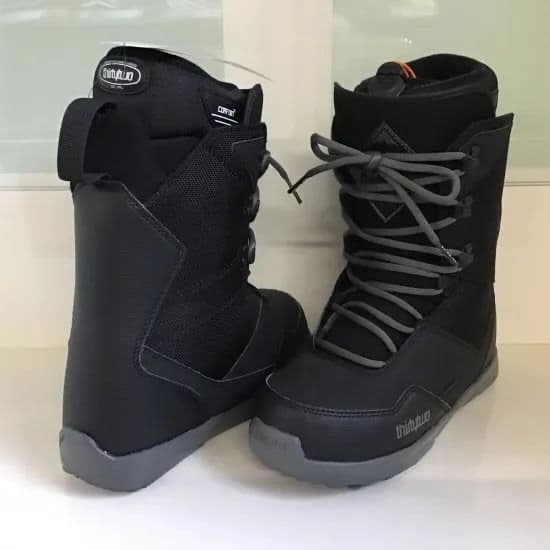 THIRTYTWO サーティーツー 32【SHIFTY】黒 26.0cm 超軽量