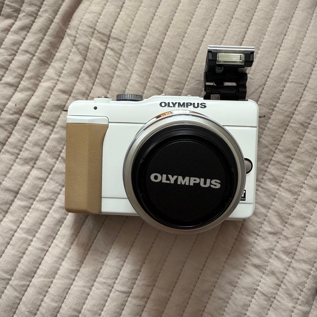 OLYMPUS PEN E-PL1sミラーレス一眼カメラ