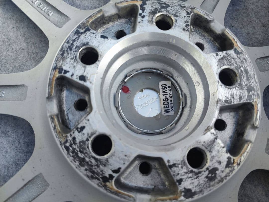 トヨタ　ラクティス　ホイール　スタッドレスタイヤ　175/60R/16