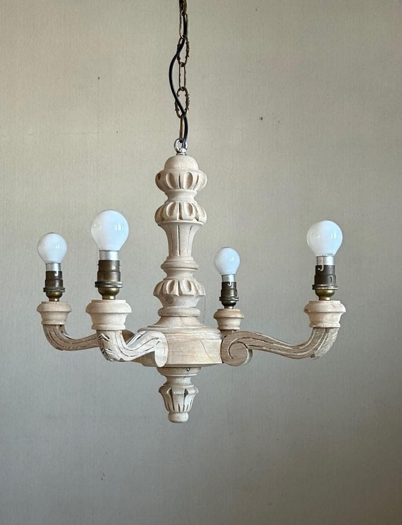 フランスアンティーク　木製シャンデリア　４灯　シャビー　店舗什器