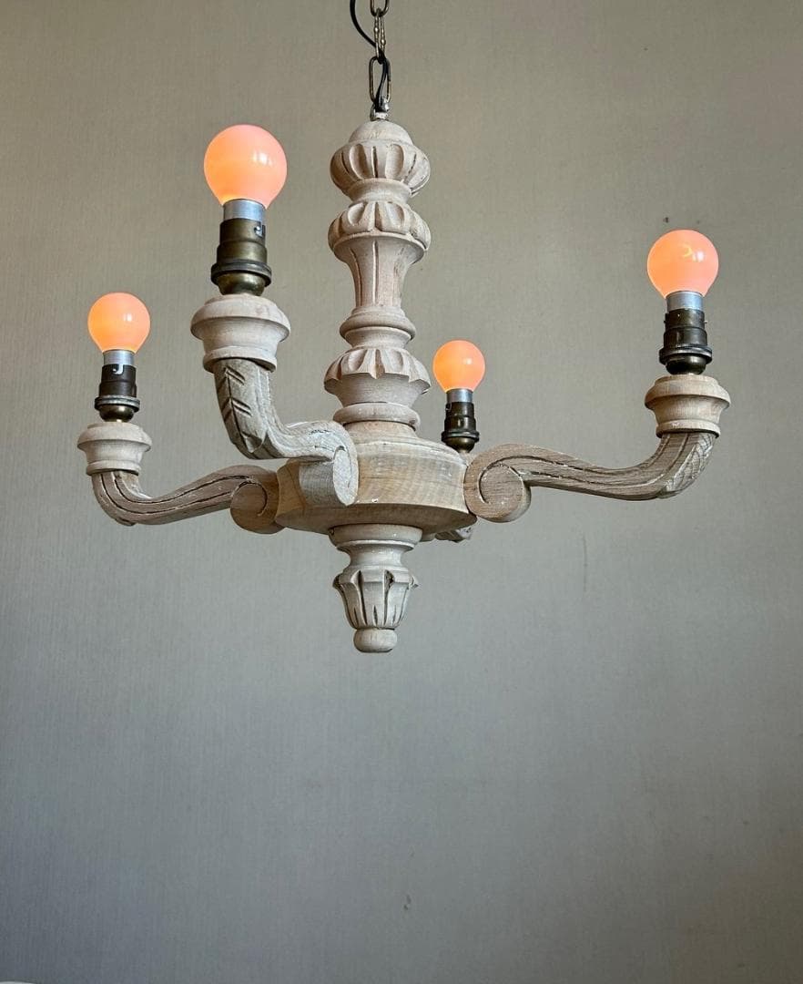 フランスアンティーク　木製シャンデリア　４灯　シャビー　店舗什器