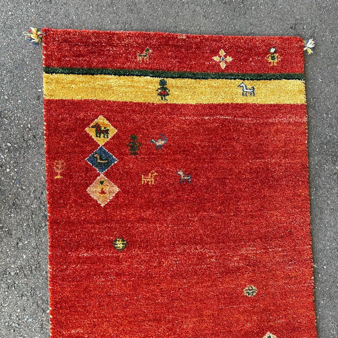 ギャッベ　玄関