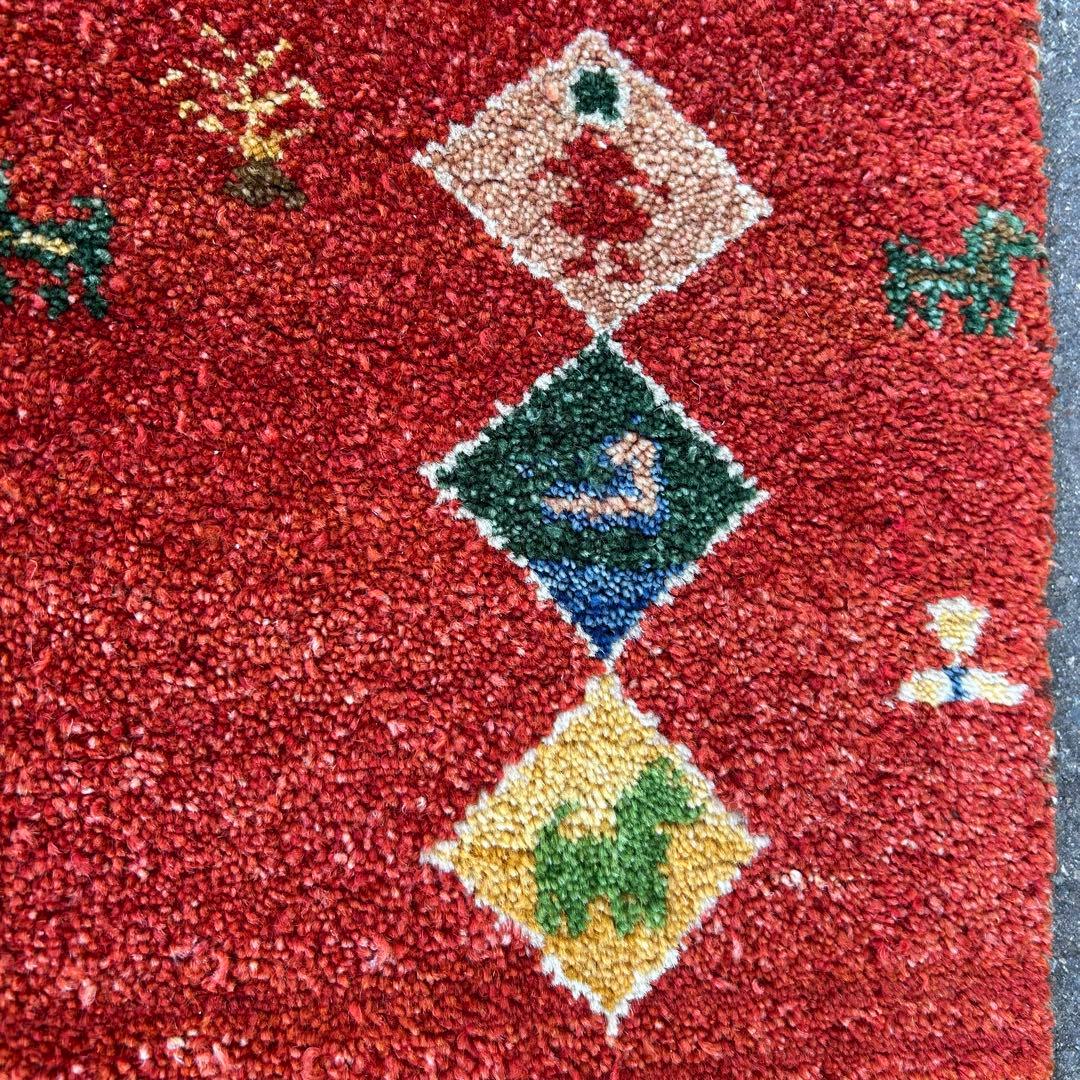 ギャッベ　玄関