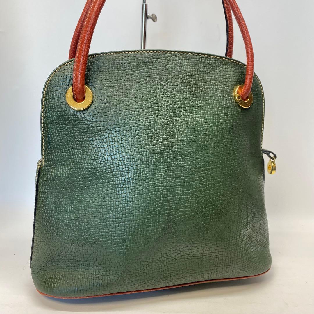 ロエベ グリーンショルダーバッグ 型押しレザー ビンテージ