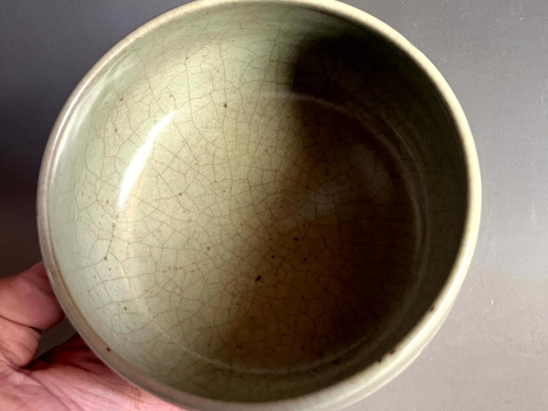 茶碗■李朝雲鶴古青磁碗 象嵌鶴雲文 時代箱仕覆付 お茶道具 時代物 骨董品■