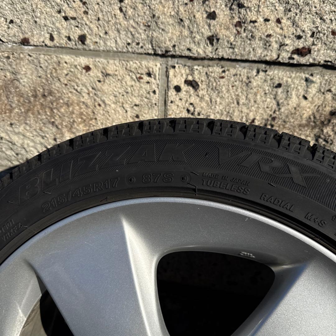 田舎ライダー　30プリウス ツーリングホイール スタッドレスタイヤ付き