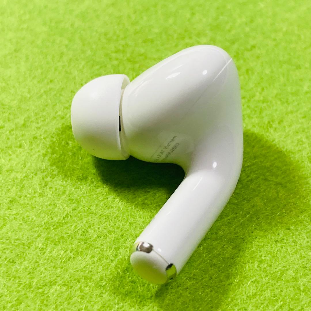 AirPodsPro 第2世代 USB type-C 右R 右耳　イヤホン　g