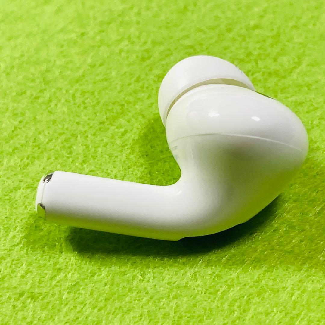 AirPodsPro 第2世代 USB type-C 右R 右耳　イヤホン　g