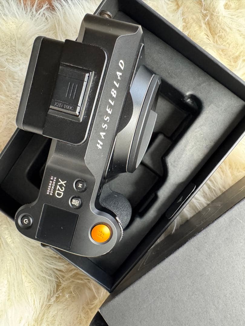 Hasselblad X2D ミラーレスカメラ 本体