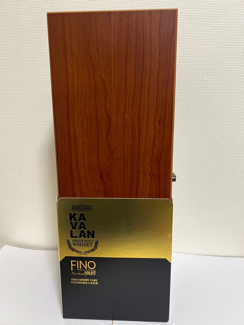 【新品未開栓】カバランKAVALAN FINO ウイスキー700ml 木箱入