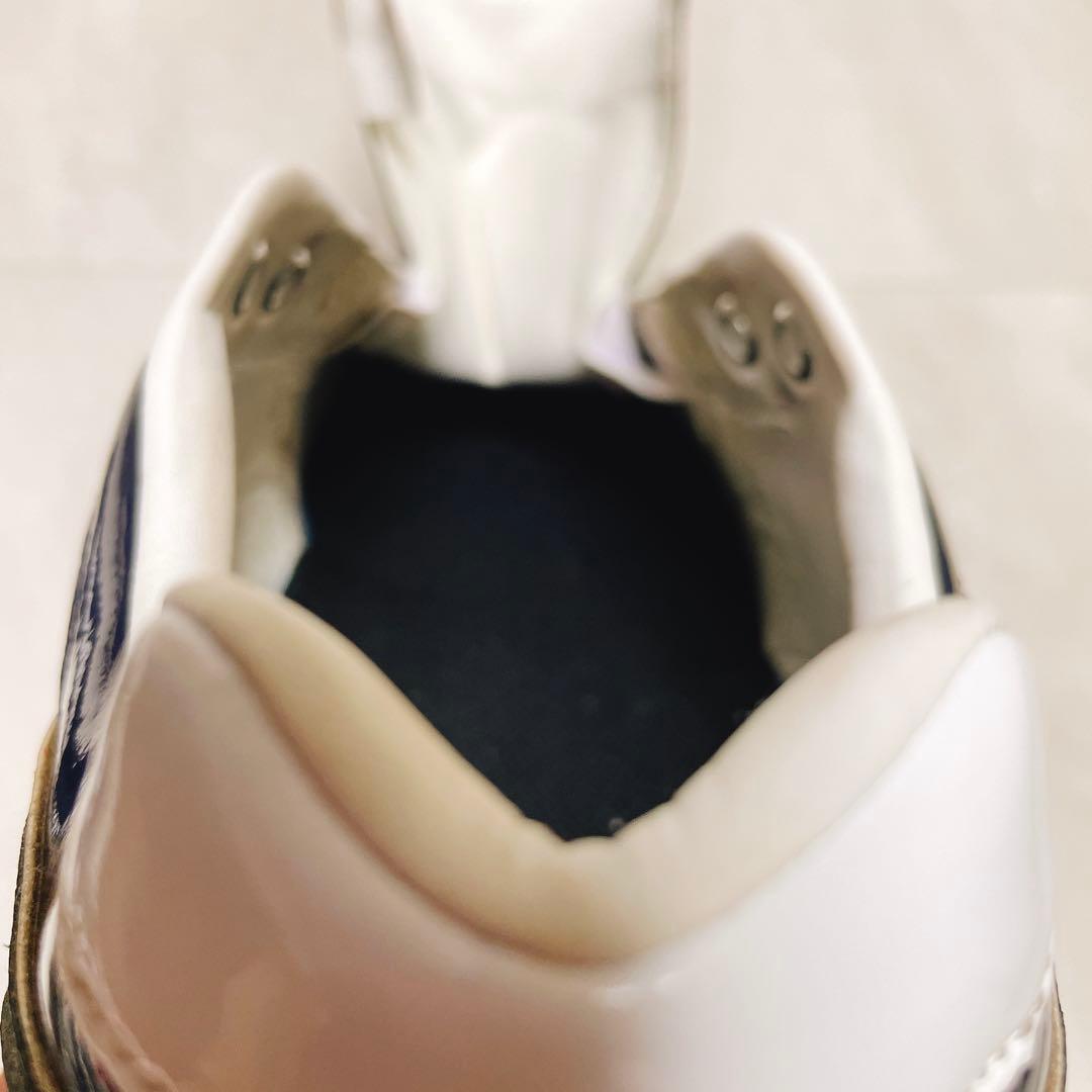 アシックス 硬式野球 右投手用スパイク ホワイト/ネイビー/グリーン 28cm