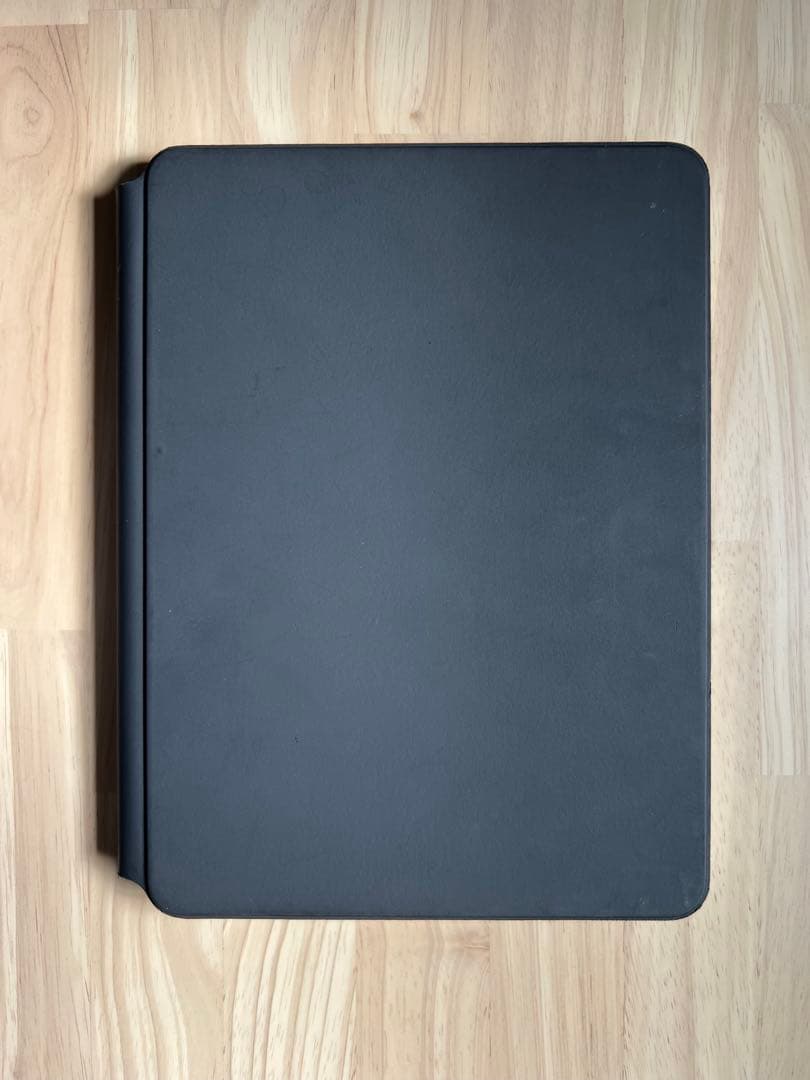 iPadPro 11 第4世代128GB wifi＋Magic Keyboard