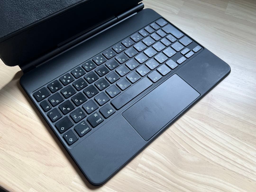 iPadPro 11 第4世代128GB wifi＋Magic Keyboard