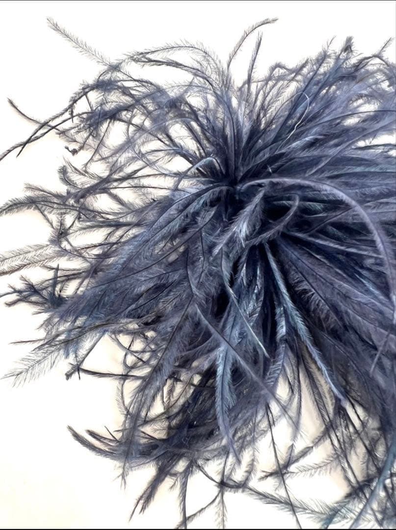 オーストリッチ　フェザーコサージュ　ネイビー小