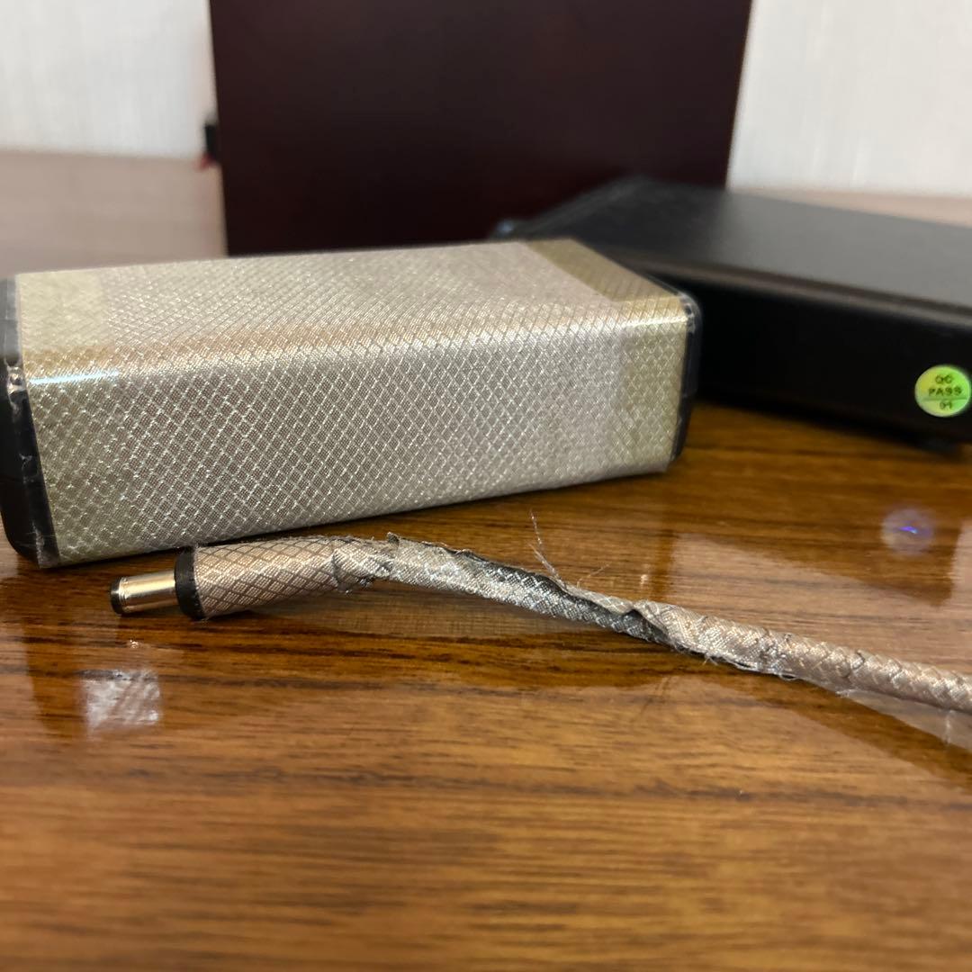 クリアサウンズ　平面スピーカー　S08