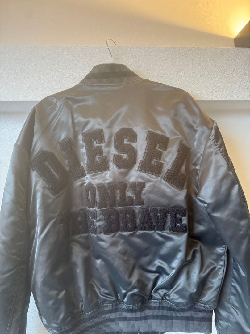 DIESEL ナイロンスタジャン