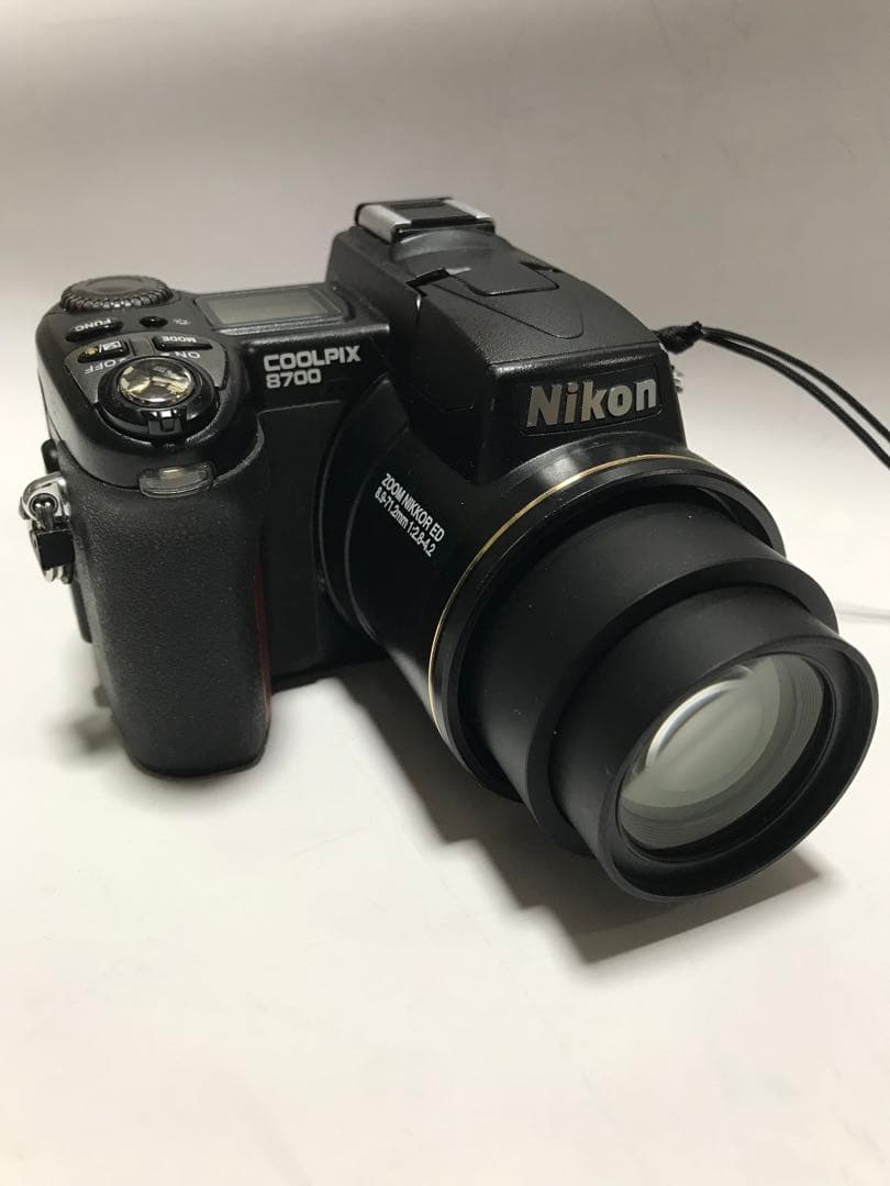 【動作品・付属品多数】Nikon COOLPIX 8700 デジタルカメラ