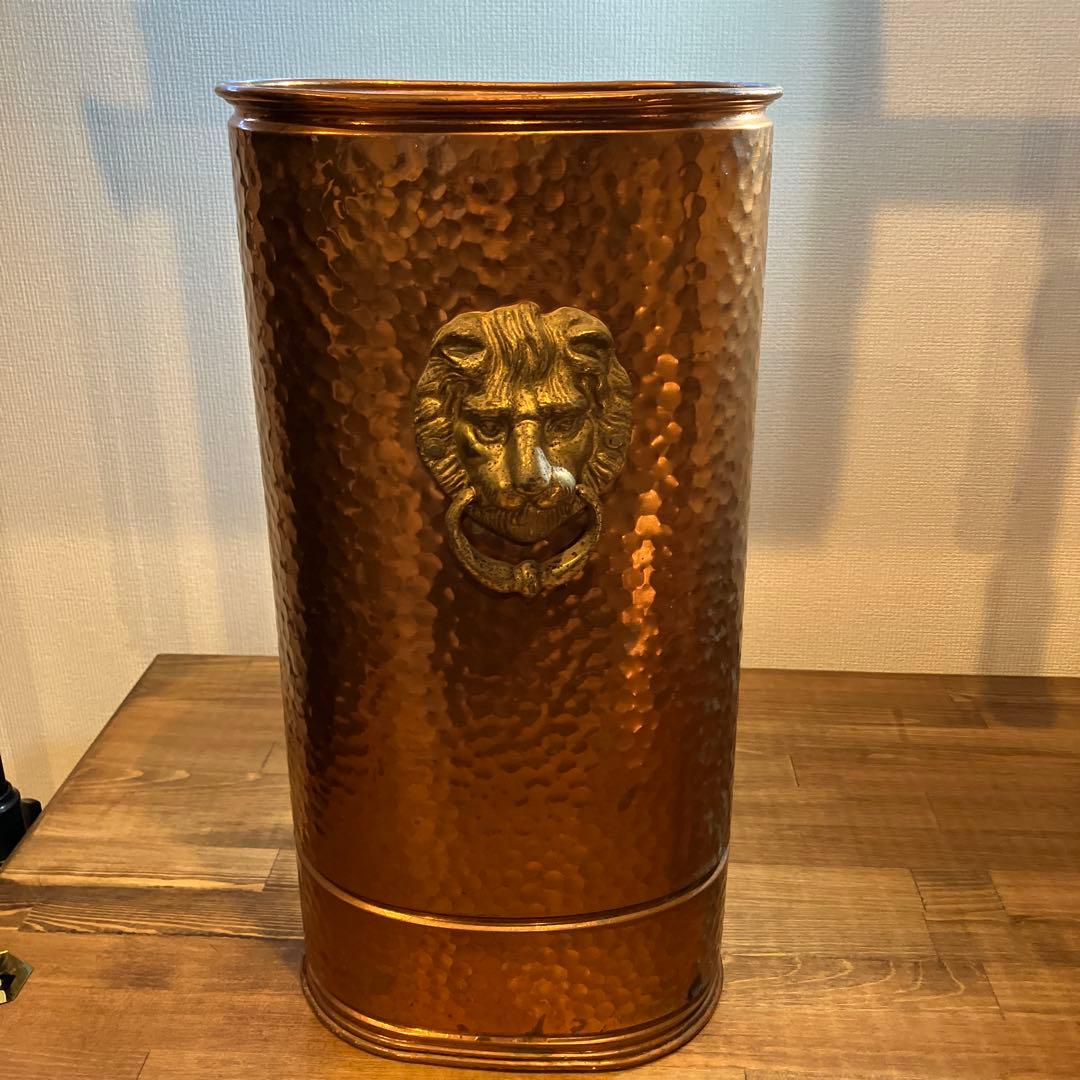 ライオン　傘立て　銅　アンティーク　激レア　オランダ製