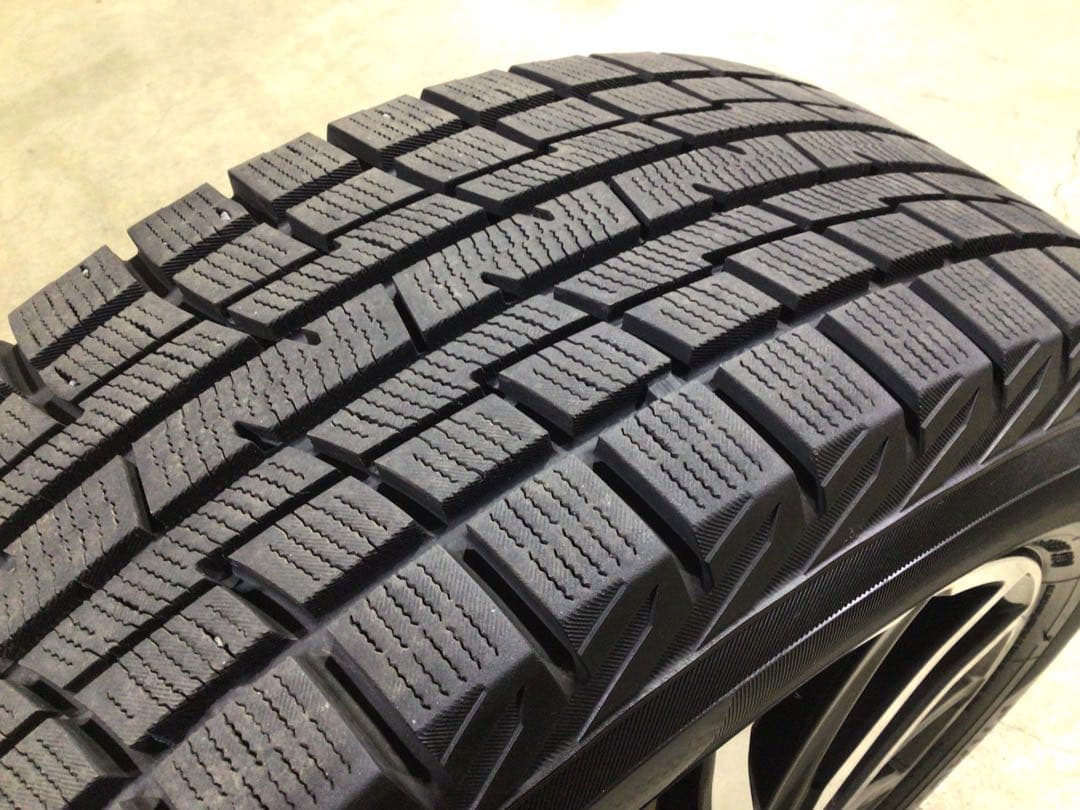 深溝 激安 205/60R16 トヨタ 純正 スタッドレス 4本 送料込み