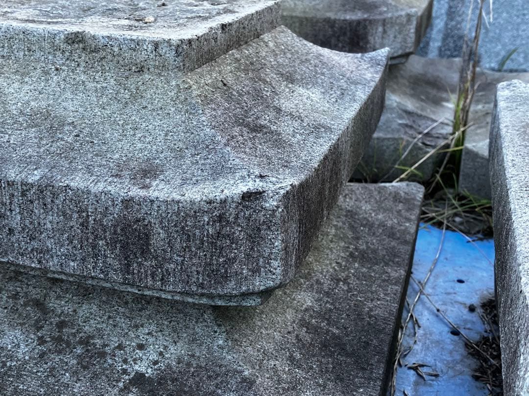 【直接引取限定】石造 十三重塔 全高約3.1m 笠13枚完備 梵字 現状渡し