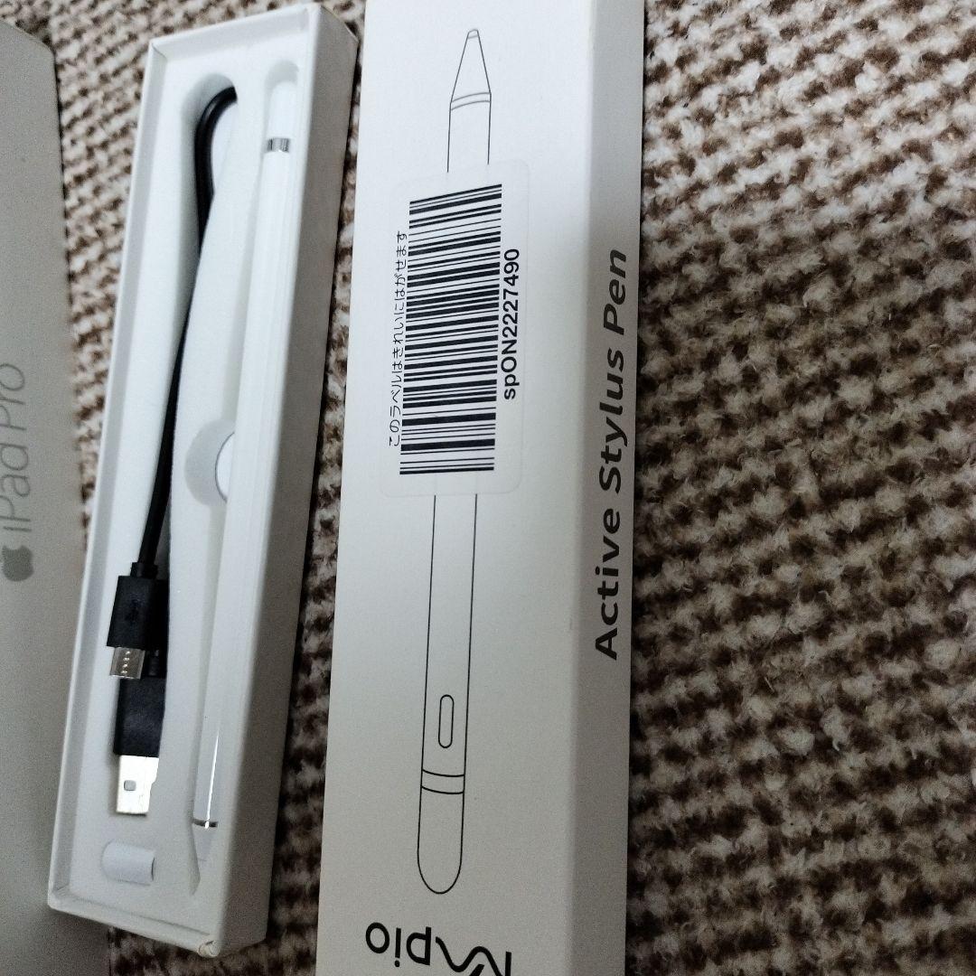 Apple iPad 9.7インチ シルバー 本体 タッチペン、本体ケース付き