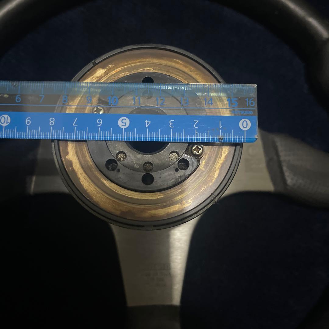 MOMO レース　35ファイ　ステアリング