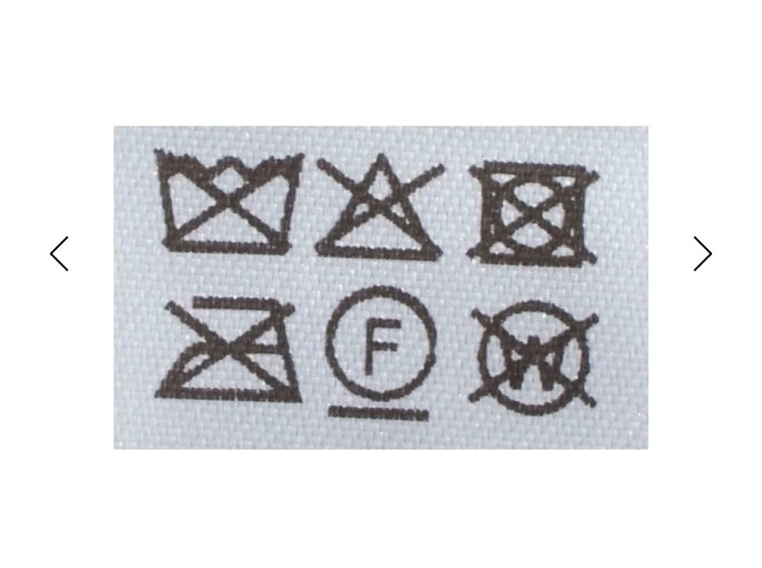 ウールブレンド ブークレ クルーネックカーディガン ブラック