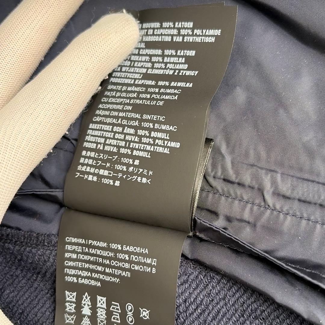 【新品タグ付き✨】PRADA ハイブリッドパーカー　ナイロン切り替え　ラバーロゴ