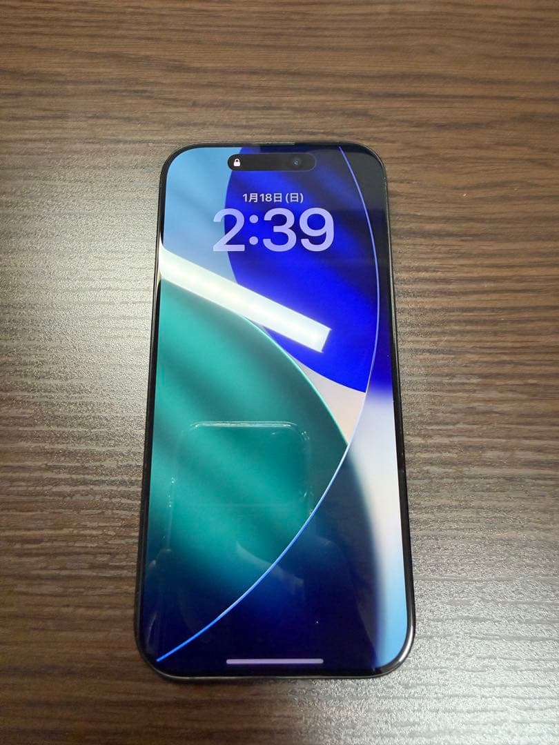 Apple iPhone 16 Pro 128GB ブラックチタニウム