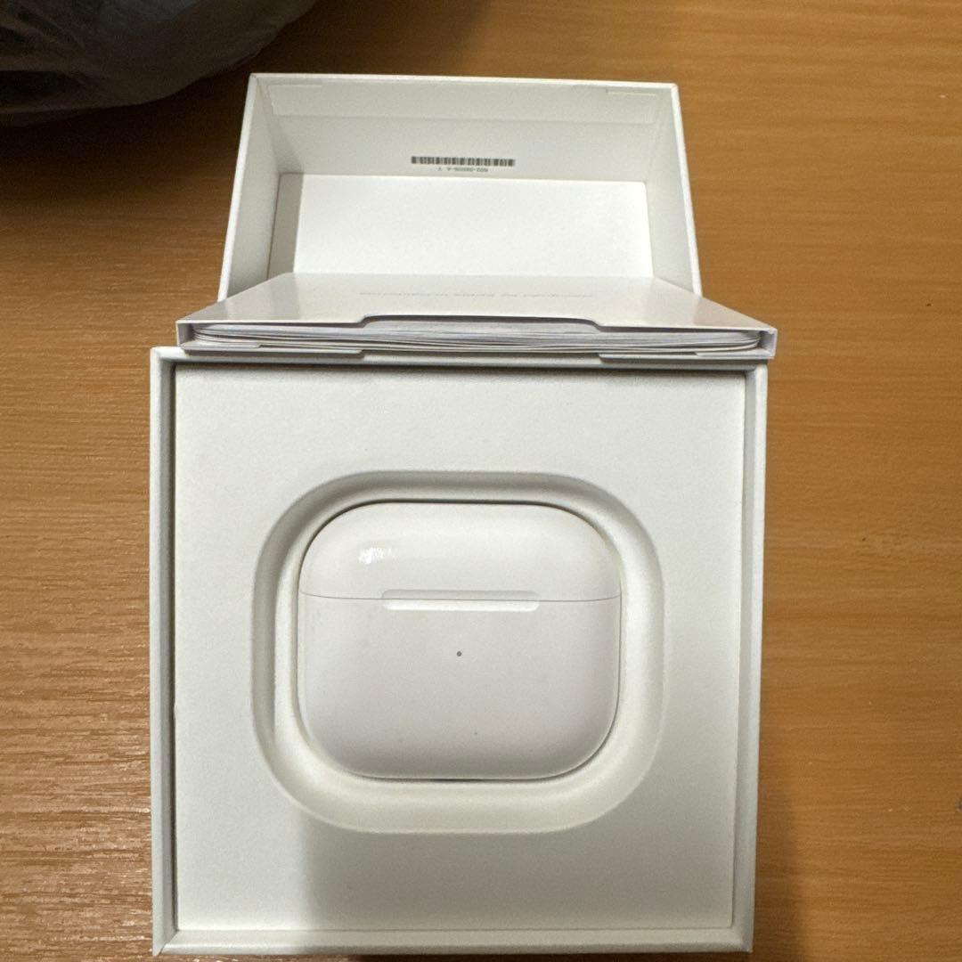 AirPods 第三世代 ケース付き