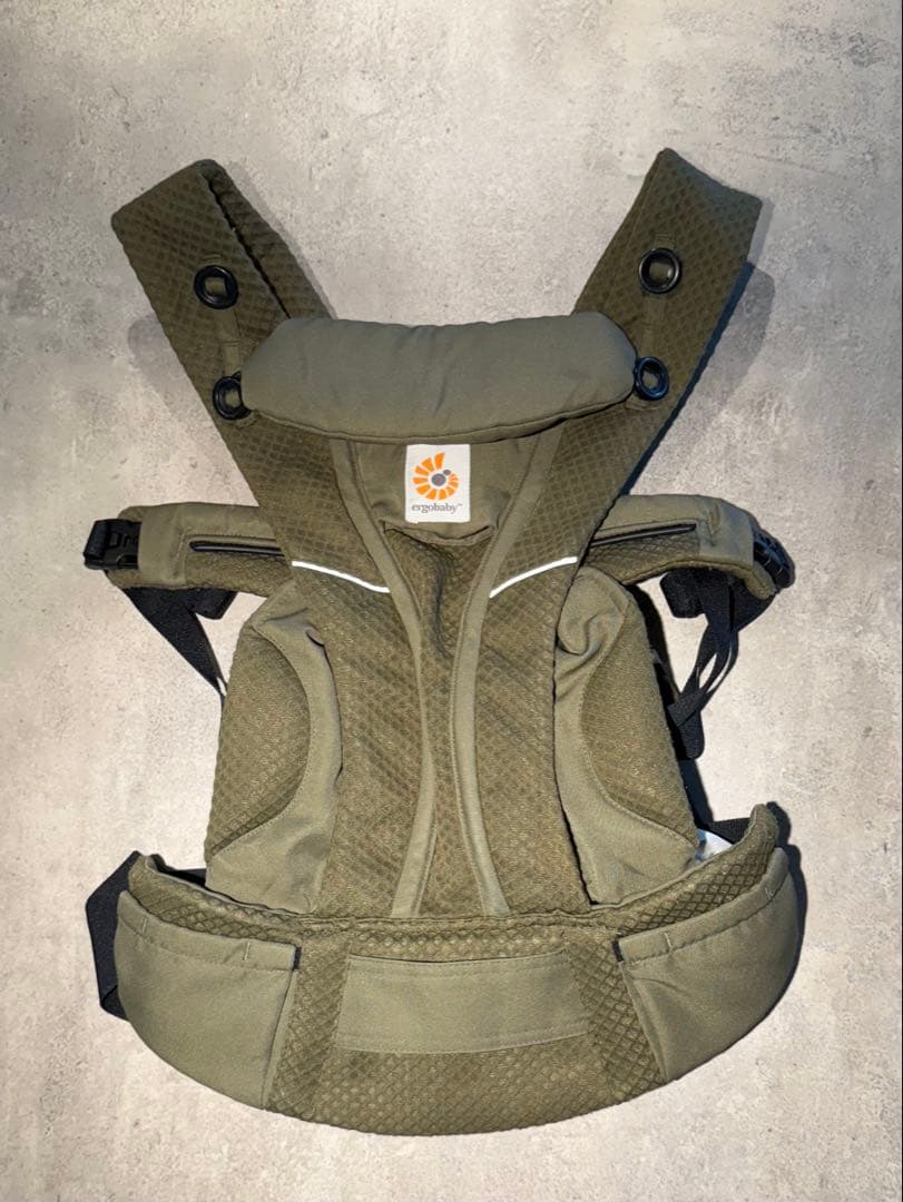 【どる円】エルゴベビー オムニブリーズ オリーブ ※防寒ケープ付けます