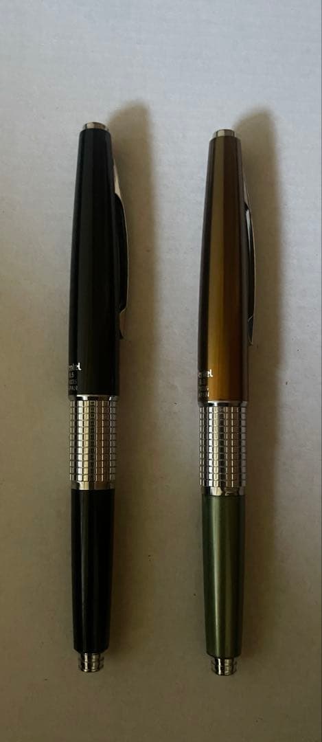 ペン11本とロール筆箱まとめ売り オレンズネロ・プロユース171