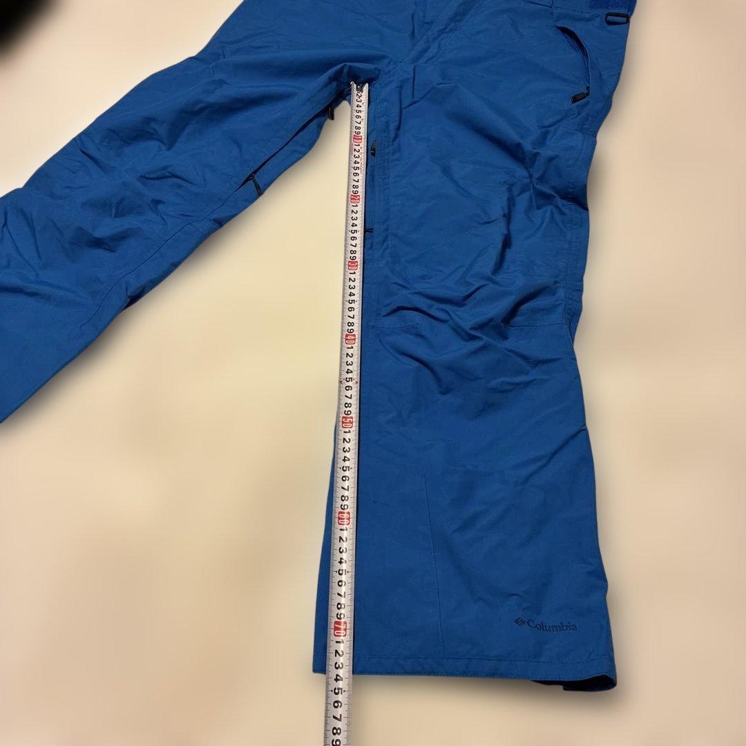 コロンビアの防水フード付き極暖のスキーウェア グレー(ダウン)と青のパンツ