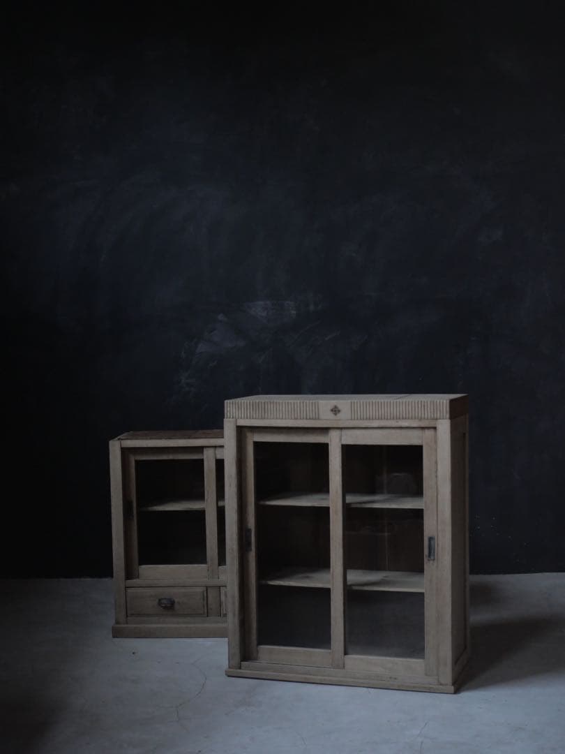 食器棚　収納棚　棚　キッチン　器　作家　古家具　古道具　アンティーク　昭和レトロ