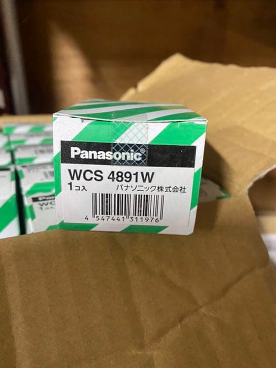 WCS4891 パナソニック 埋込高シールドテレビコンセント 送り配線方式