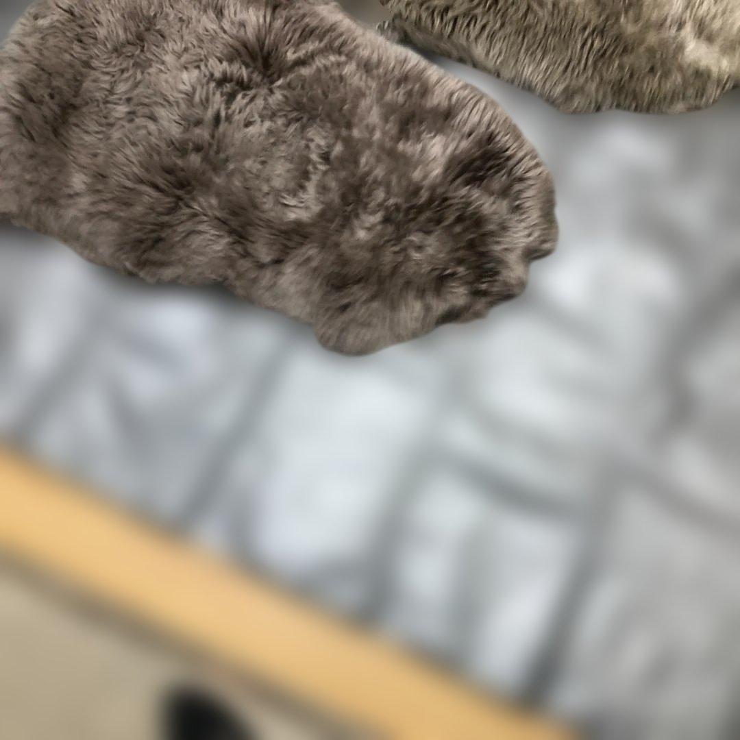 送料無料 天然ムートンラグ 毛皮 敷物 シープスキン 冬用ラグ 251230